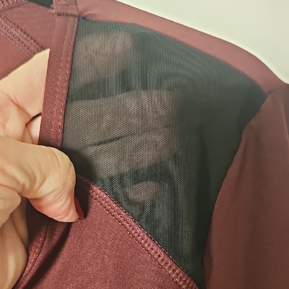 X By Gottex Long Sleeve Top Burgundy W/Black Mesh Size Large NWT - Picture 3 of 6